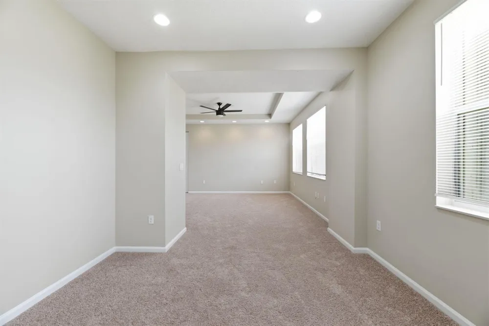 2709 Pienza Circle Royal Palm Beach, FL 33411