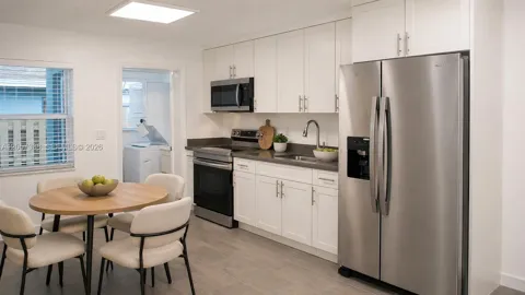 3641 NE 1st Ter #3641