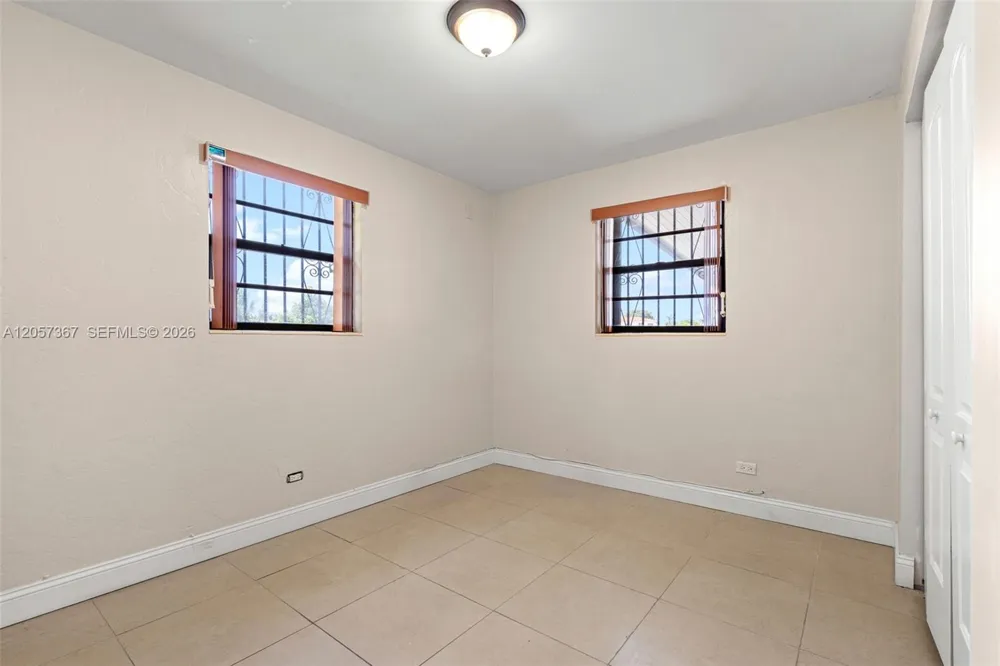 3220 E 8th Ave Hialeah, FL 33013