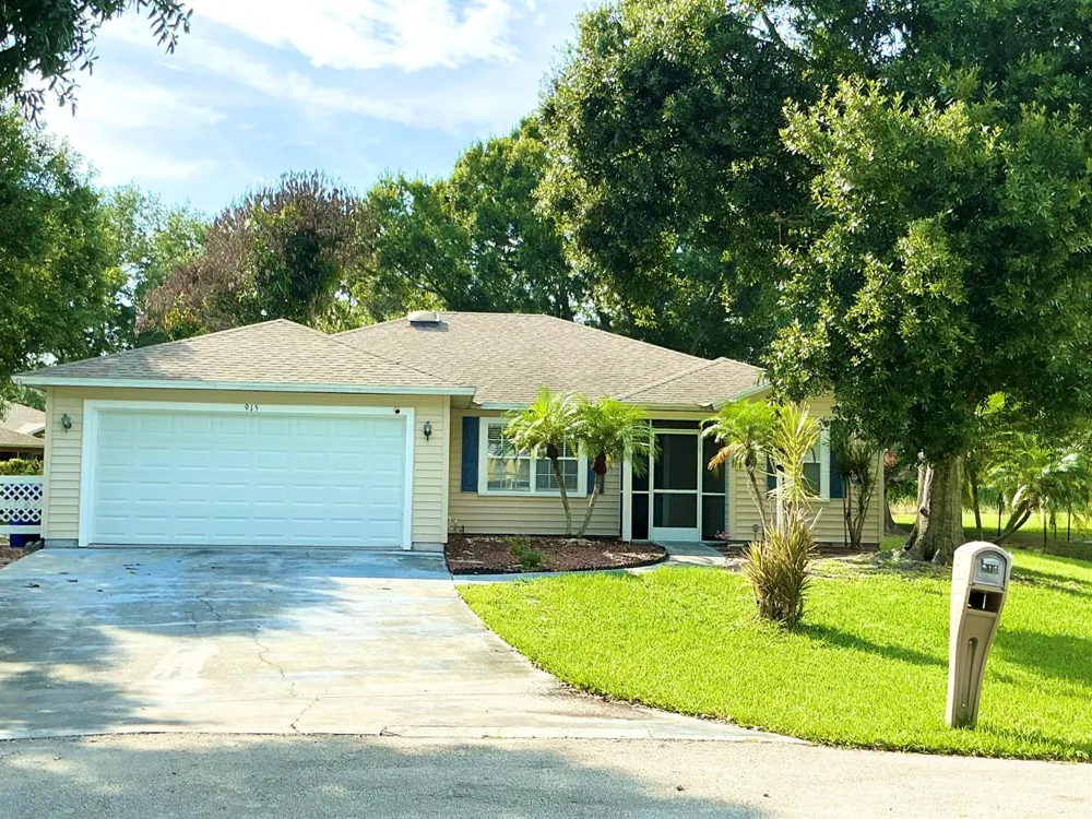 915 11th Terrace Vero Beach, FL 32960