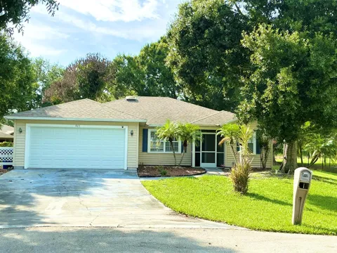 915 11th Terrace