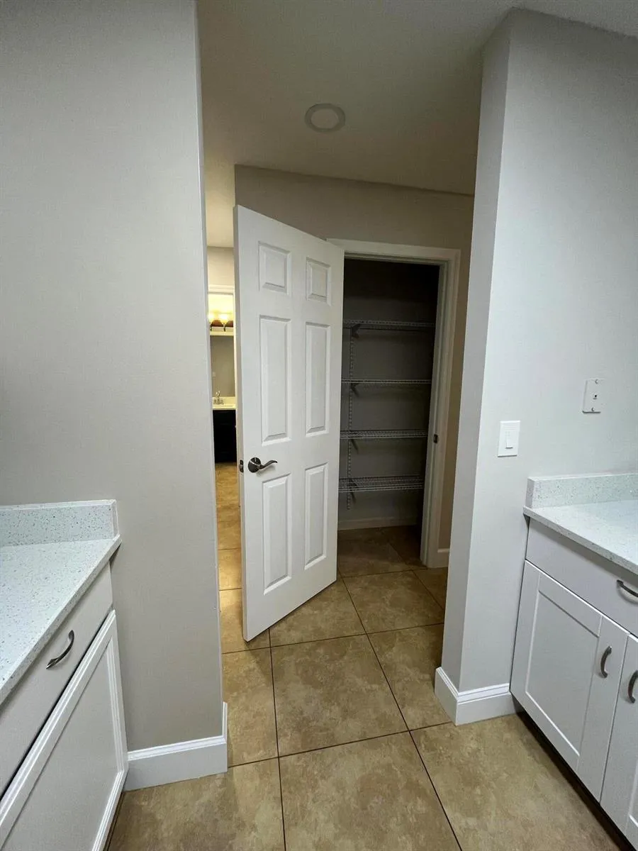 915 11th Terrace Vero Beach, FL 32960