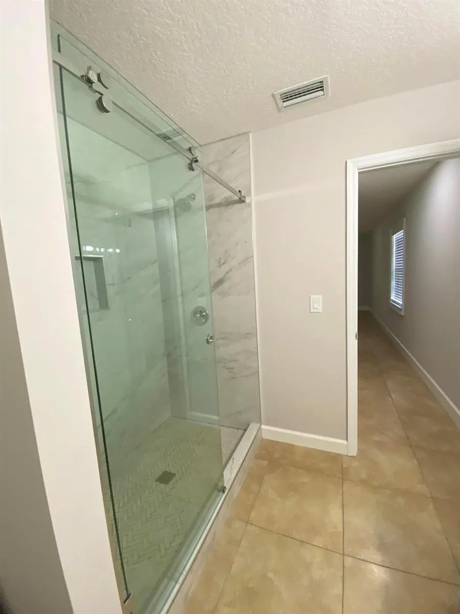 915 11th Terrace Vero Beach, FL 32960