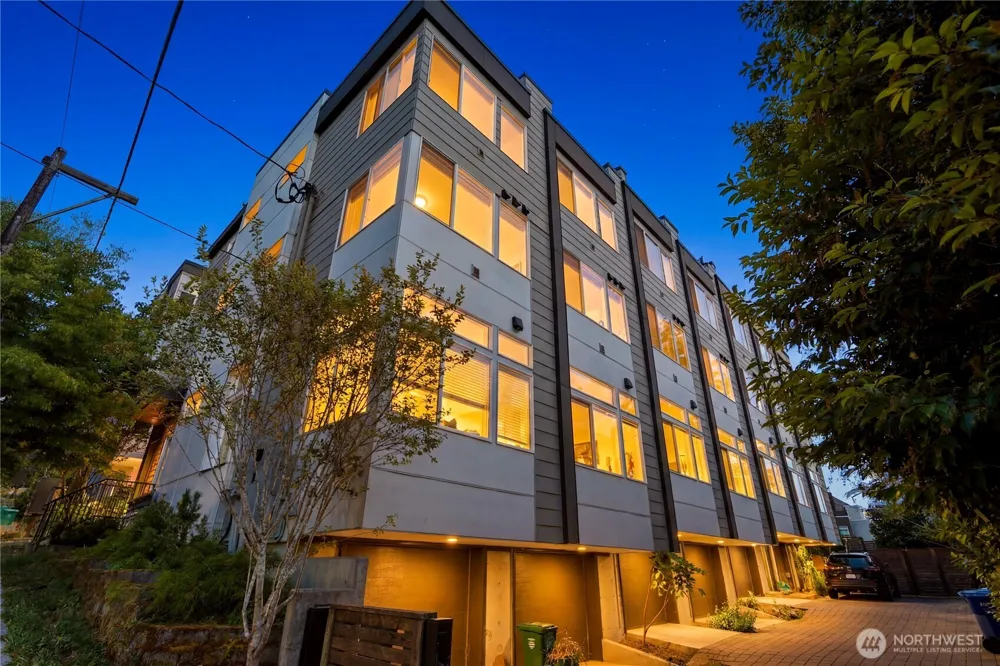 333 90th Street Seattle, WA 98103