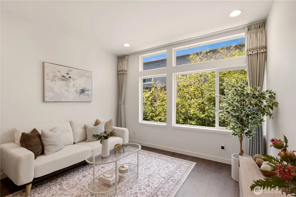 333 90th Street Seattle, WA 98103