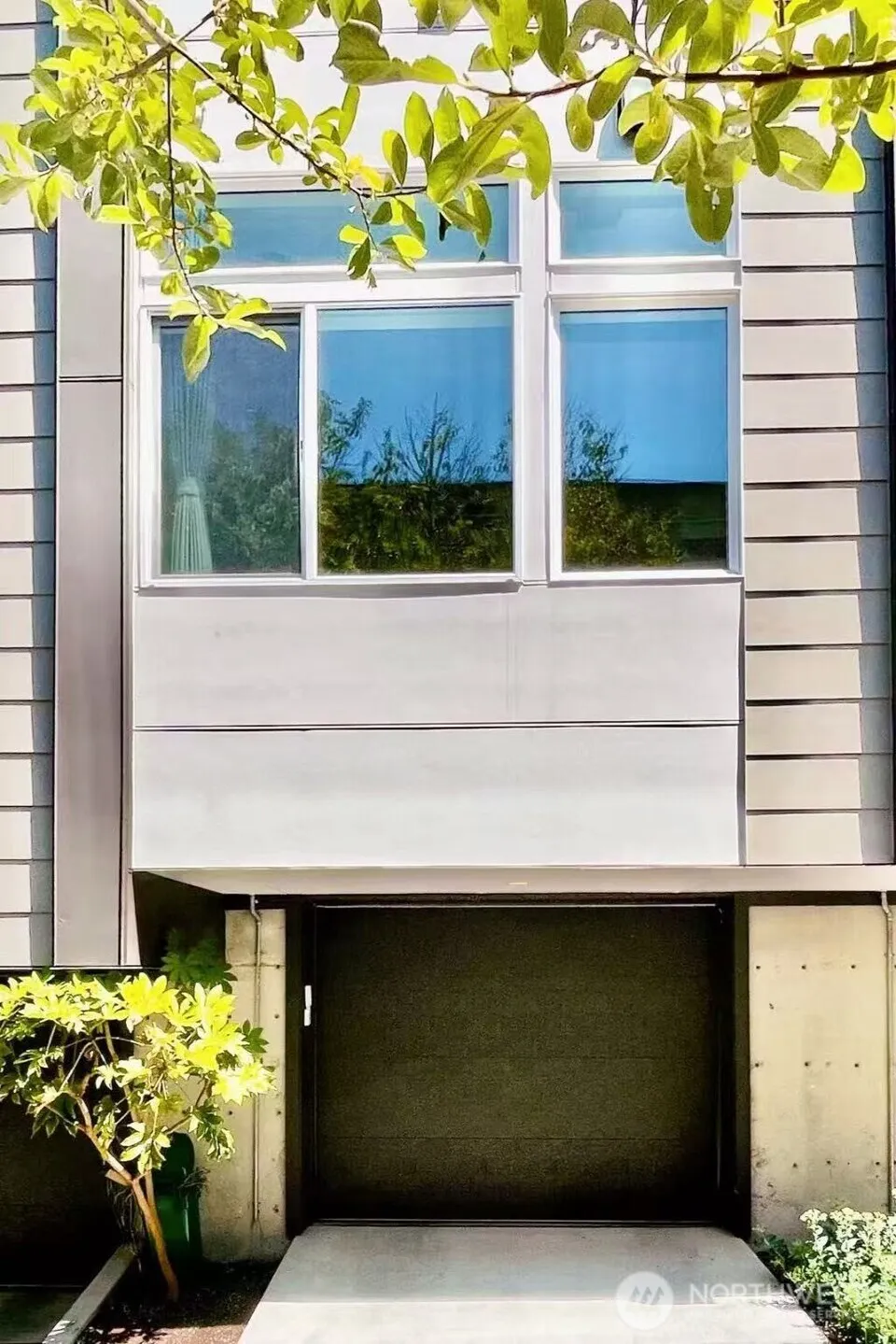 333 90th Street Seattle, WA 98103