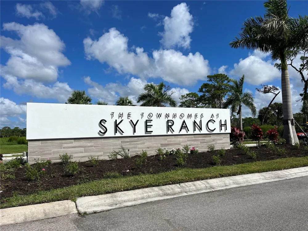 8500 LUNAR SKYE STREET Sarasota, FL 34241