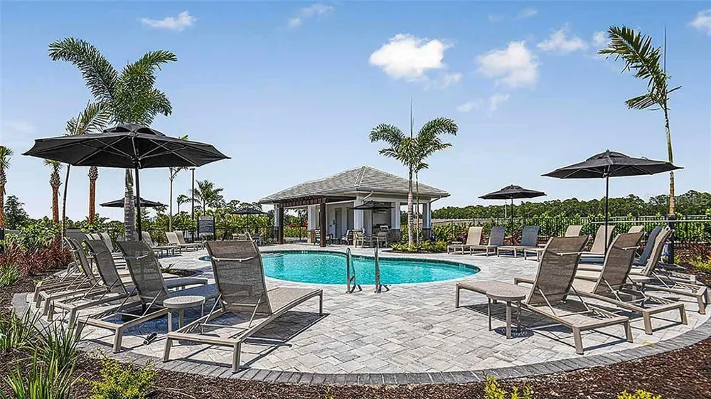 8500 LUNAR SKYE STREET Sarasota, FL 34241