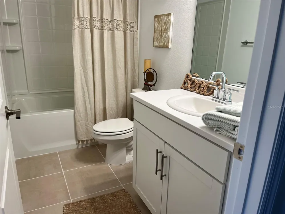 8500 LUNAR SKYE STREET Sarasota, FL 34241