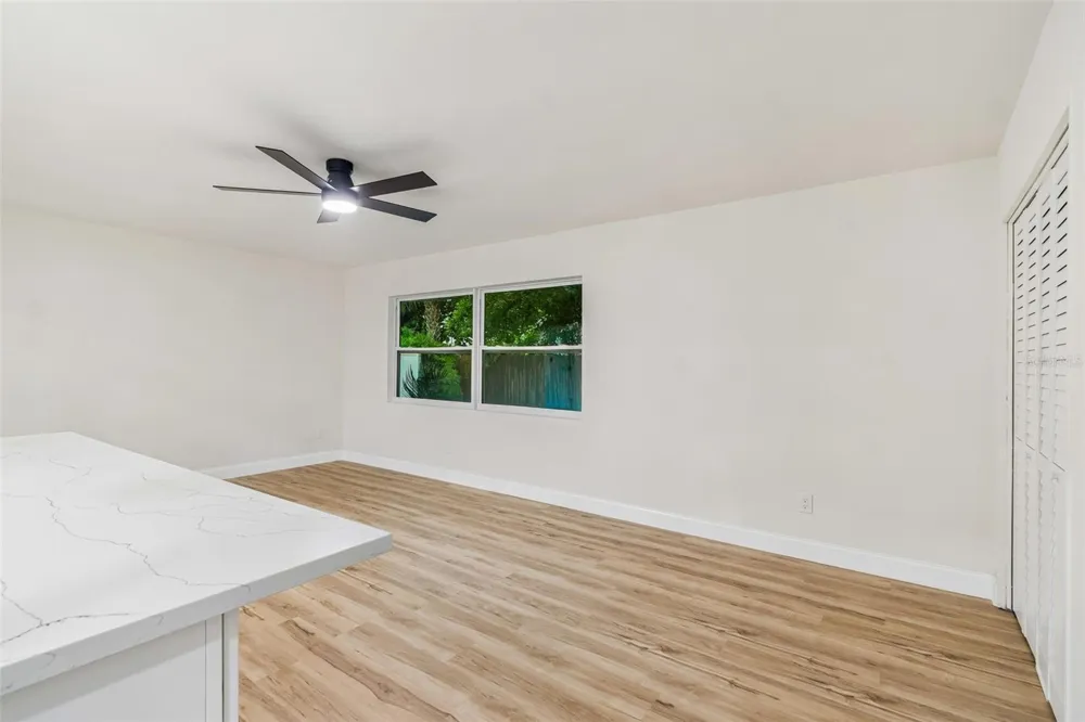 6781 33RD AVENUE St Petersburg, FL 33710