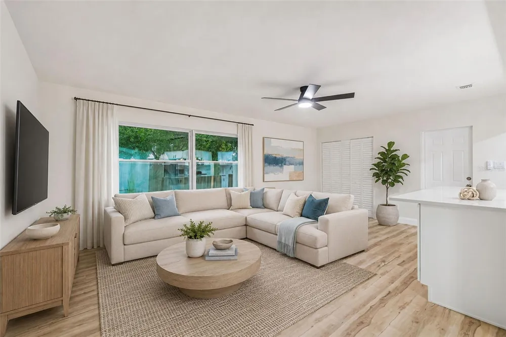 6781 33RD AVENUE St Petersburg, FL 33710