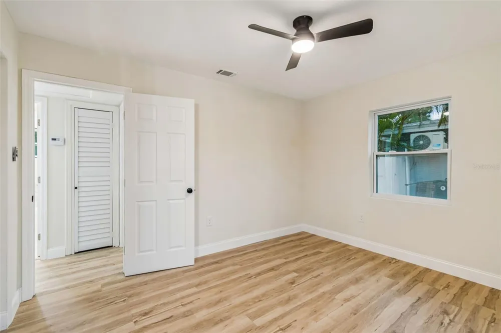 6781 33RD AVENUE St Petersburg, FL 33710
