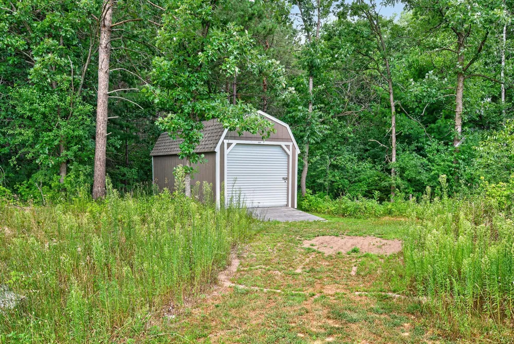 1747 198th Avenue NW Oak Grove, MN 55011