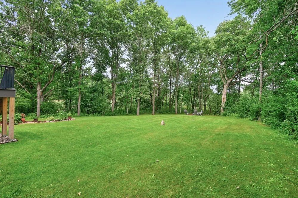 1747 198th Avenue NW Oak Grove, MN 55011