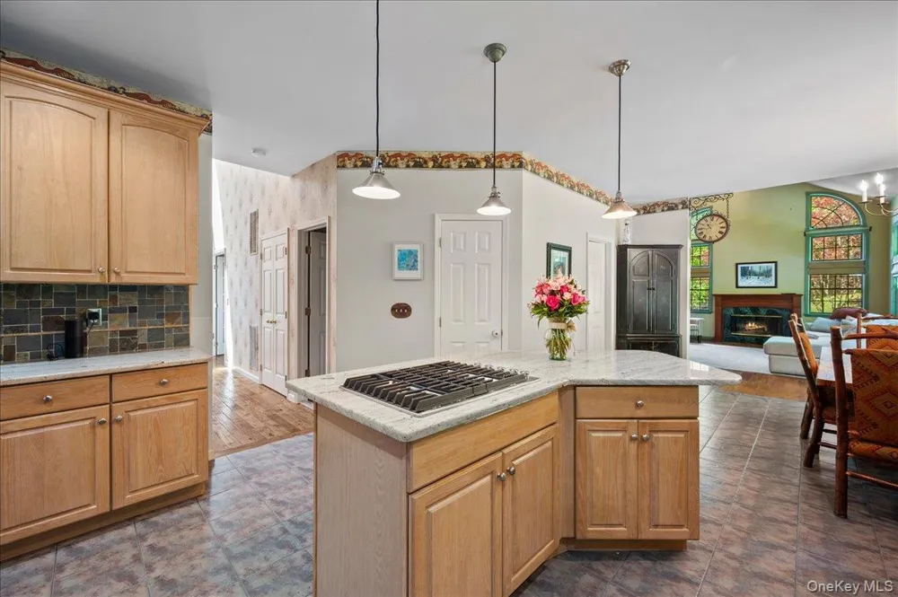 27 Gideon Reynolds Road Cross River, NY 10518