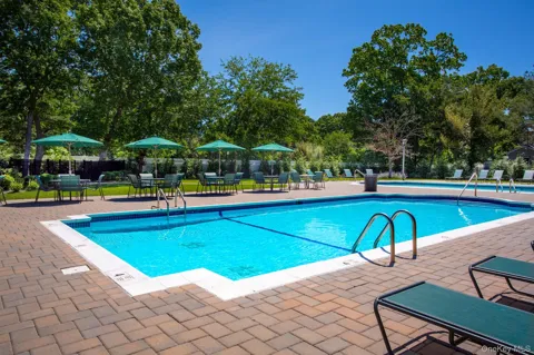 3707 Townhouse Drive #3707