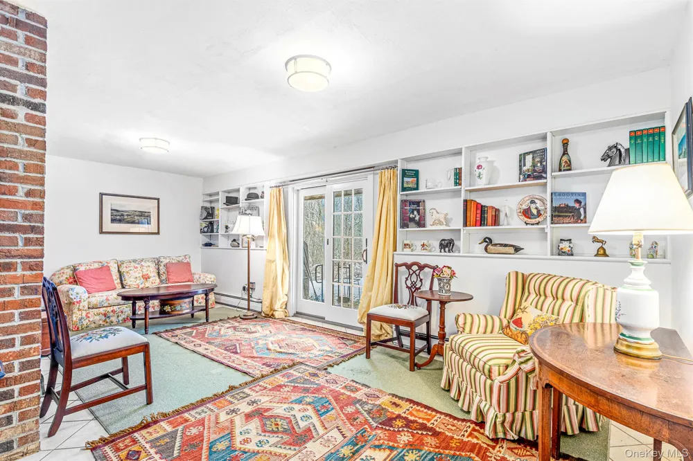 860 Hunns Lake Stanfordville, NY 12581