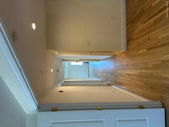 125 E Broadway #302 Long Beach, NY 11561