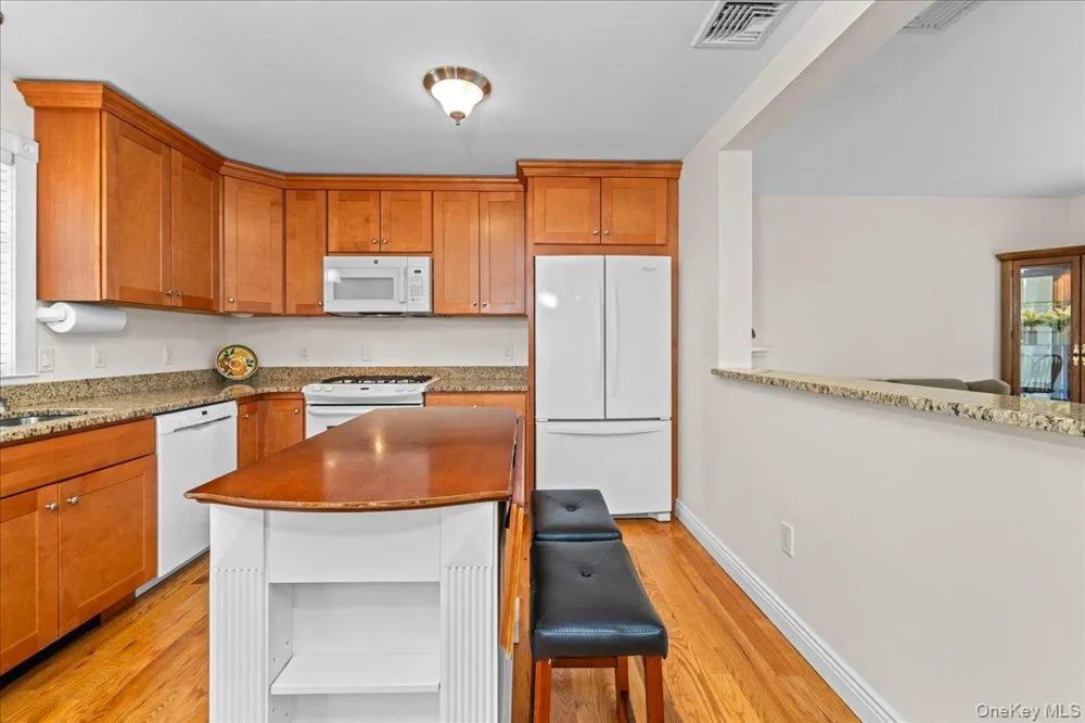1 S Lynn Street Warwick, NY 10990
