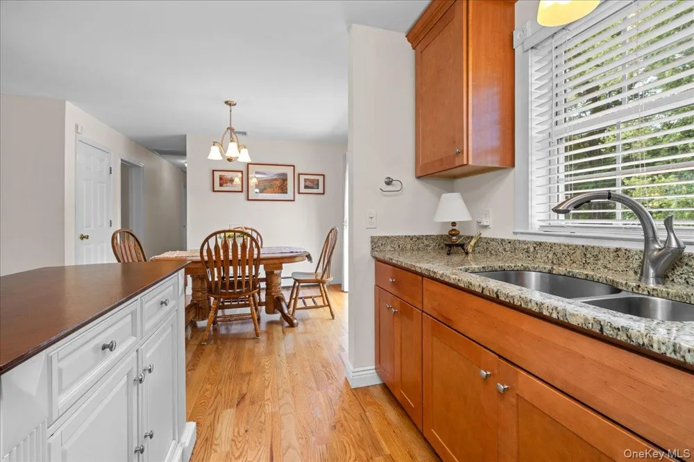 1 S Lynn Street Warwick, NY 10990