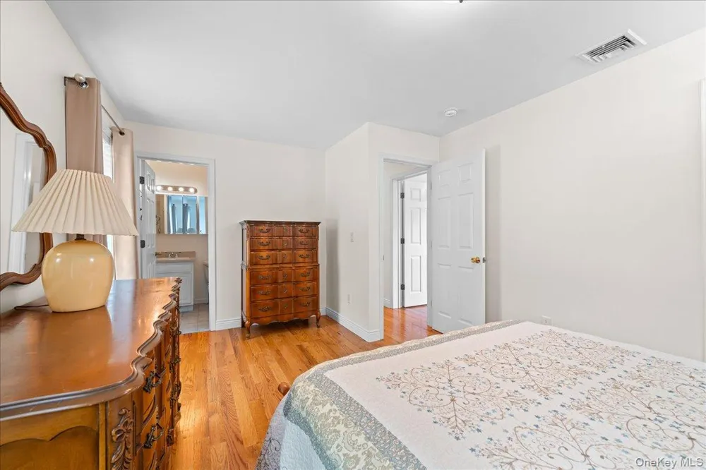 1 S Lynn Street Warwick, NY 10990