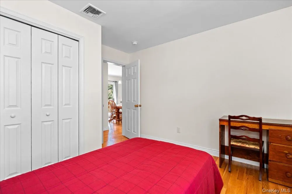 1 S Lynn Street Warwick, NY 10990
