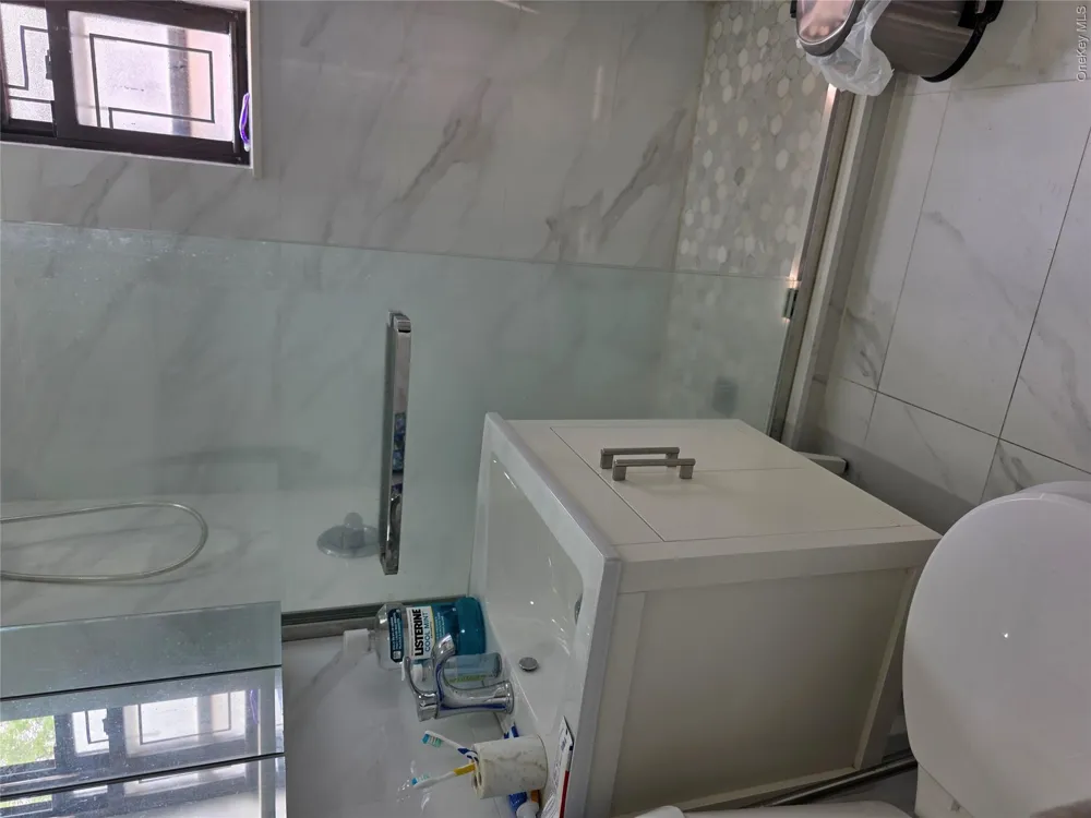 71-37 Vleigh Place #40B Kew Garden Hills, NY 11367