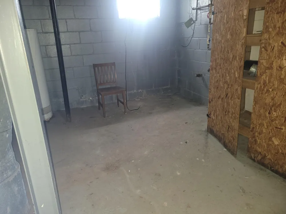 8897 Prest Street Detroit, MI 48228