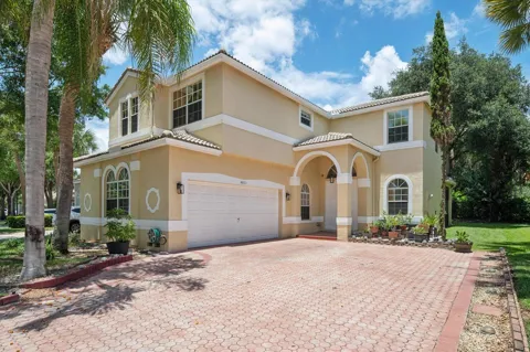 4863 NW 59TH COURT