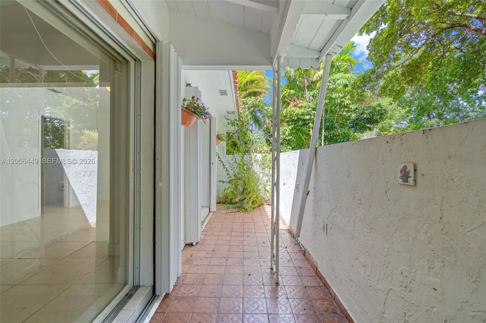 1540 Dorado Ave Coral Gables, FL 33146