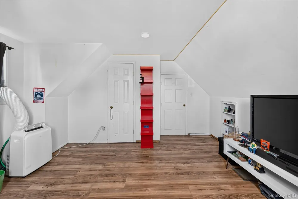 2136 Spruce Street Baldwin, NY 11510