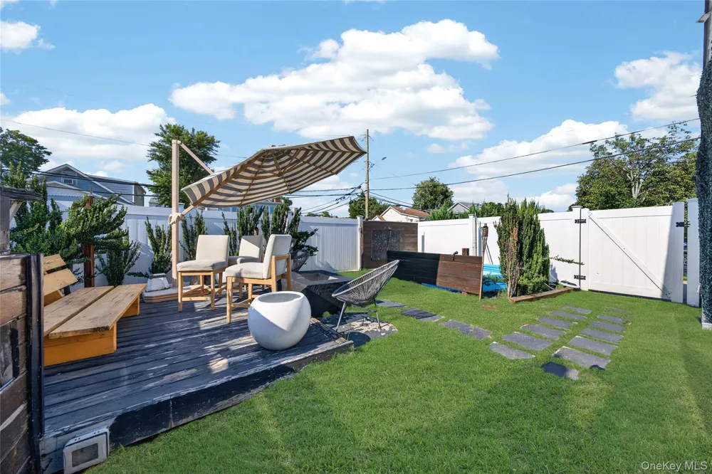 2136 Spruce Street Baldwin, NY 11510