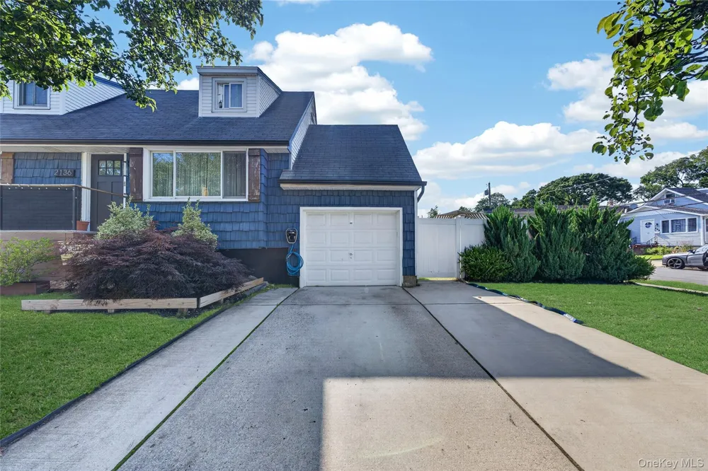 2136 Spruce Street Baldwin, NY 11510
