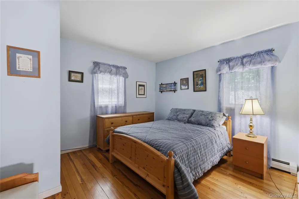 23 Leggett Road Chatham, NY 12075