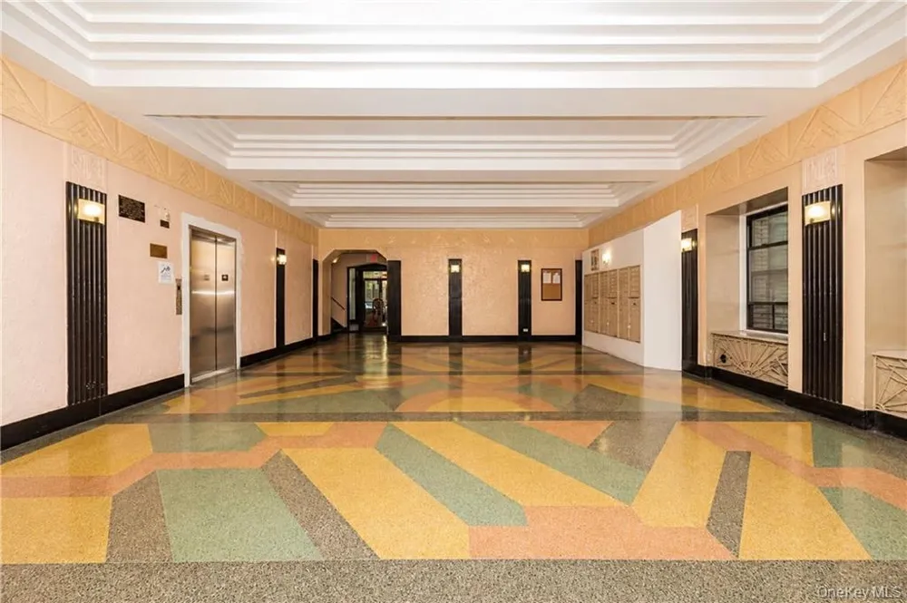 1289 E 19th Street #D4 Brooklyn, NY 11230