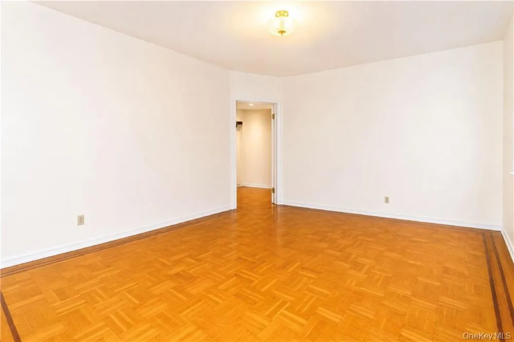 1289 E 19th Street #D4 Brooklyn, NY 11230