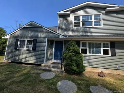 1 Towne Court