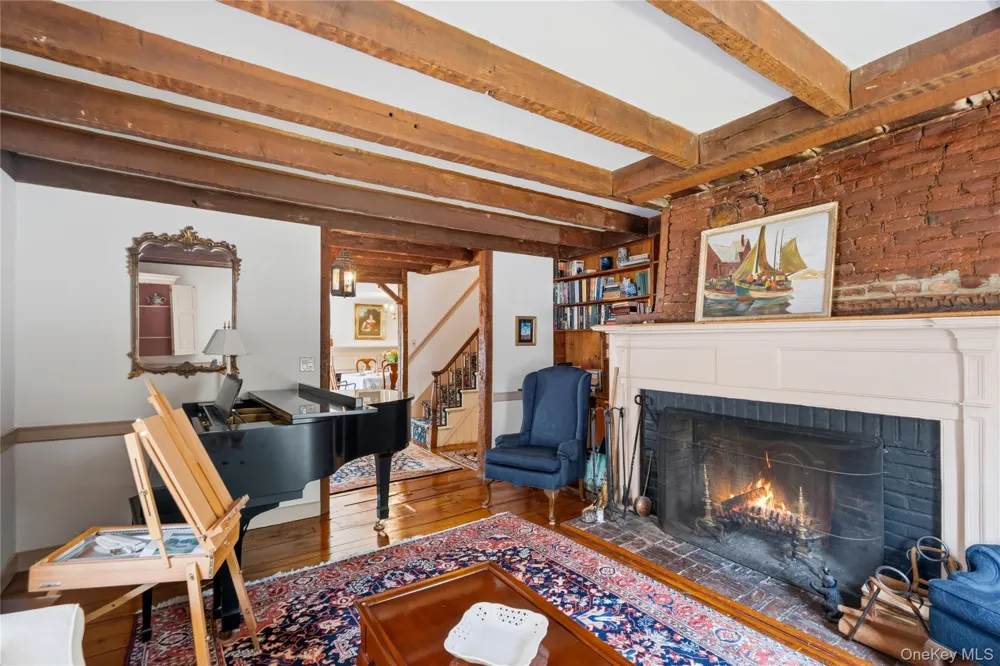 211 Berry Hill Road Syosset, NY 11791