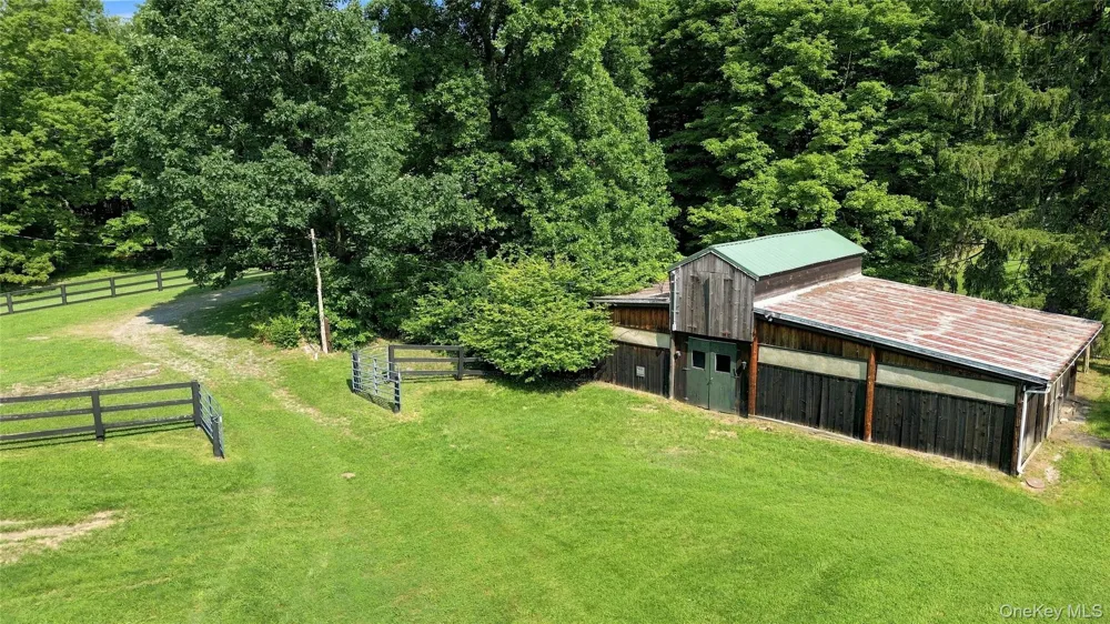 11 Haggerty Hill Road Rhinebeck, NY 12572