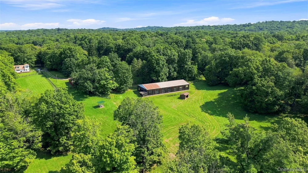 11 Haggerty Hill Road Rhinebeck, NY 12572