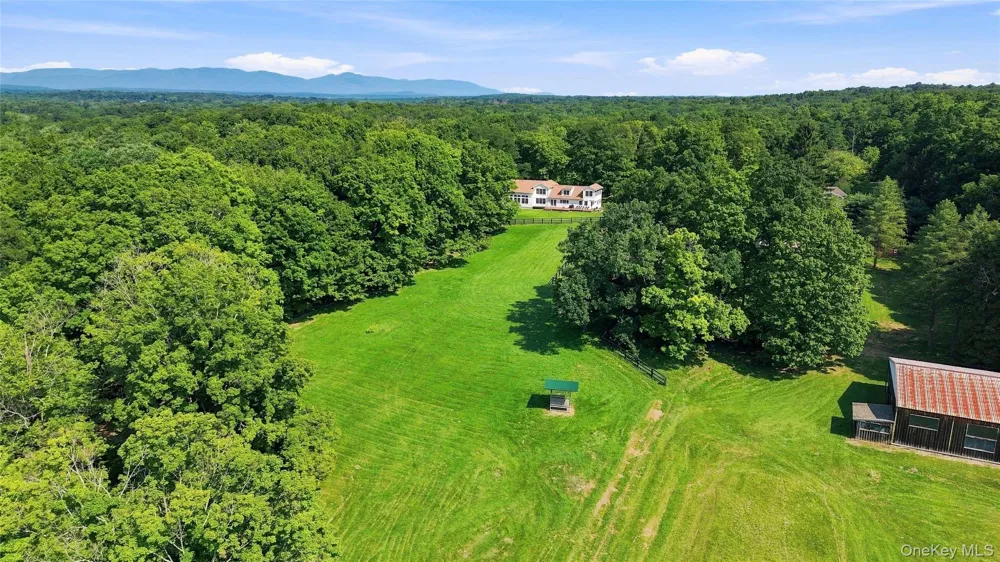 11 Haggerty Hill Road Rhinebeck, NY 12572