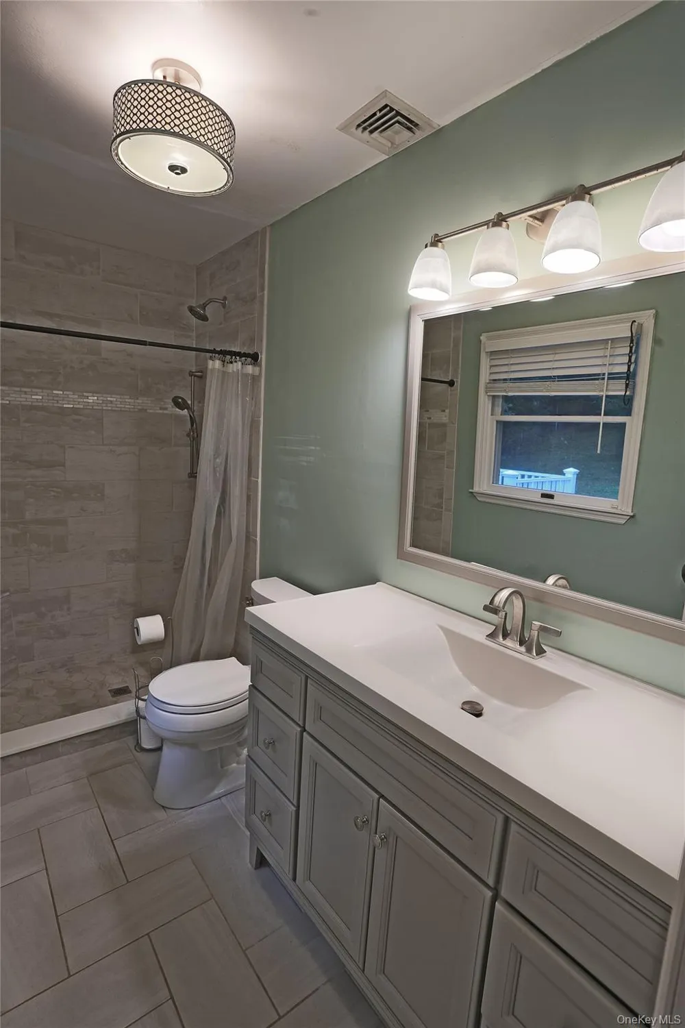 16 Four Winds Drive Poughkeepsie, NY 12603