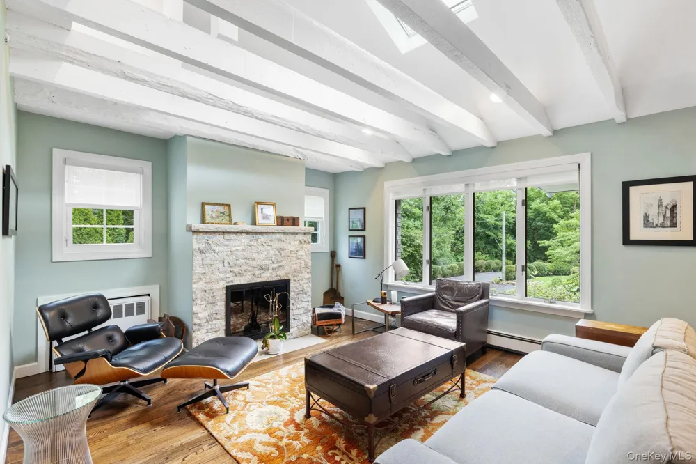 15 Green Hedges Lane Blauvelt, NY 10913