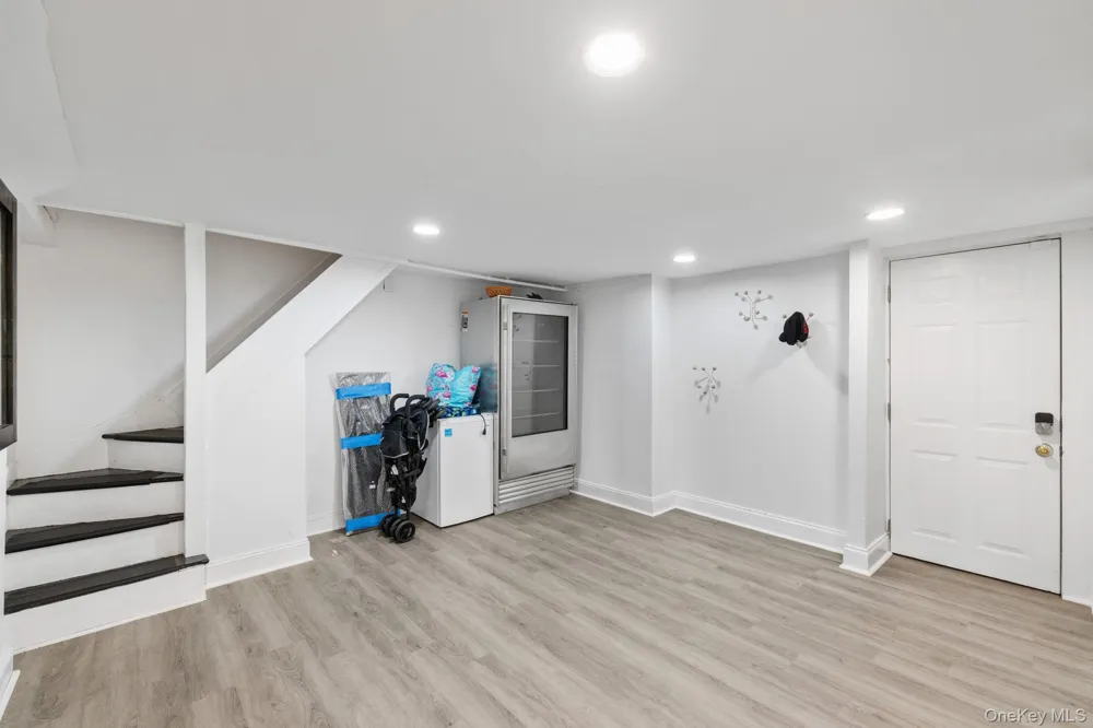 15 Green Hedges Lane Blauvelt, NY 10913