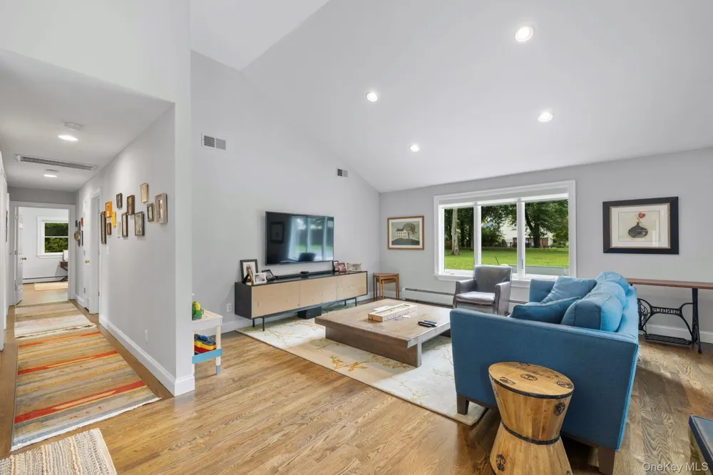 15 Green Hedges Lane Blauvelt, NY 10913