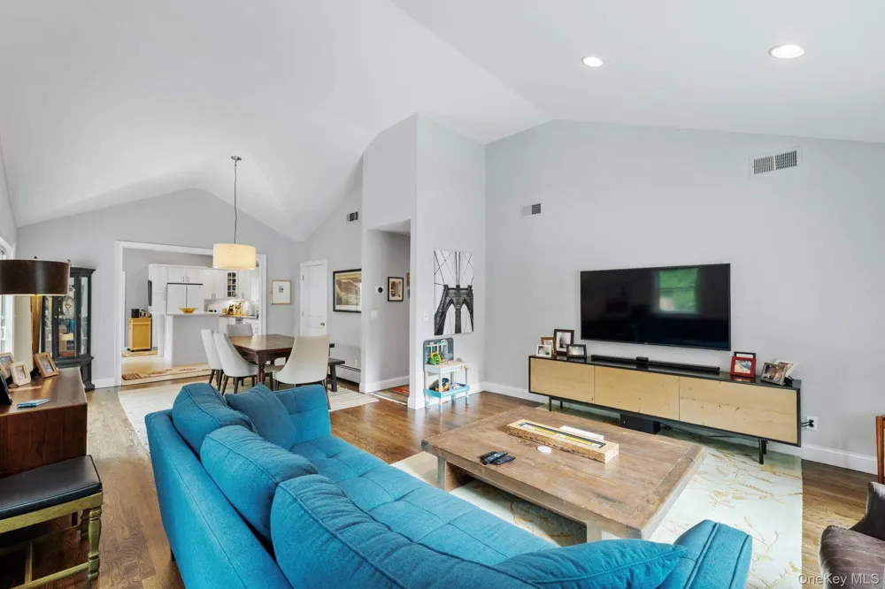 15 Green Hedges Lane Blauvelt, NY 10913