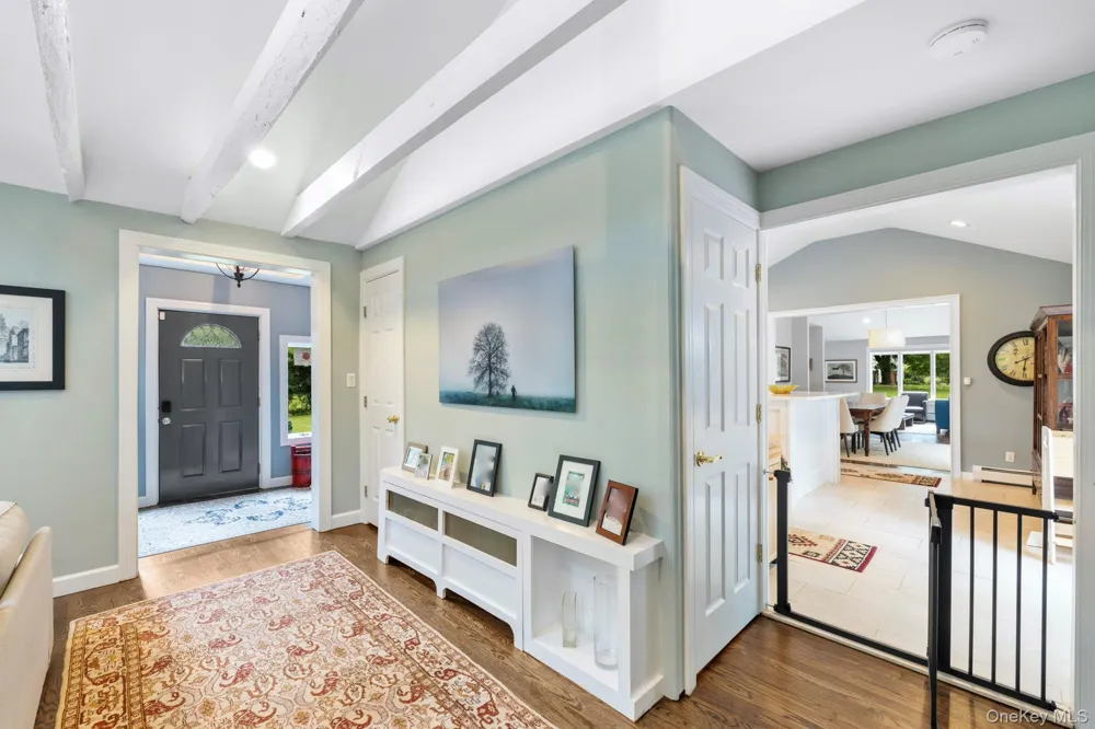 15 Green Hedges Lane Blauvelt, NY 10913
