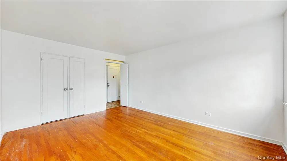 144-15 78th Rd #3A Kew Garden Hills, NY 11367