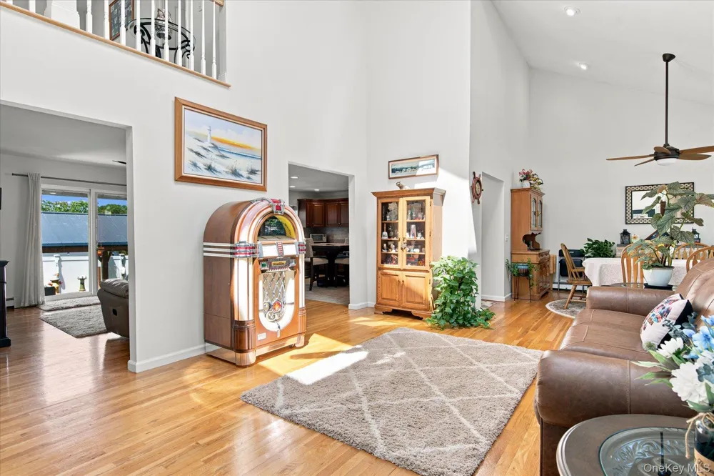 85 Maple Road Rocky Point, NY 11778