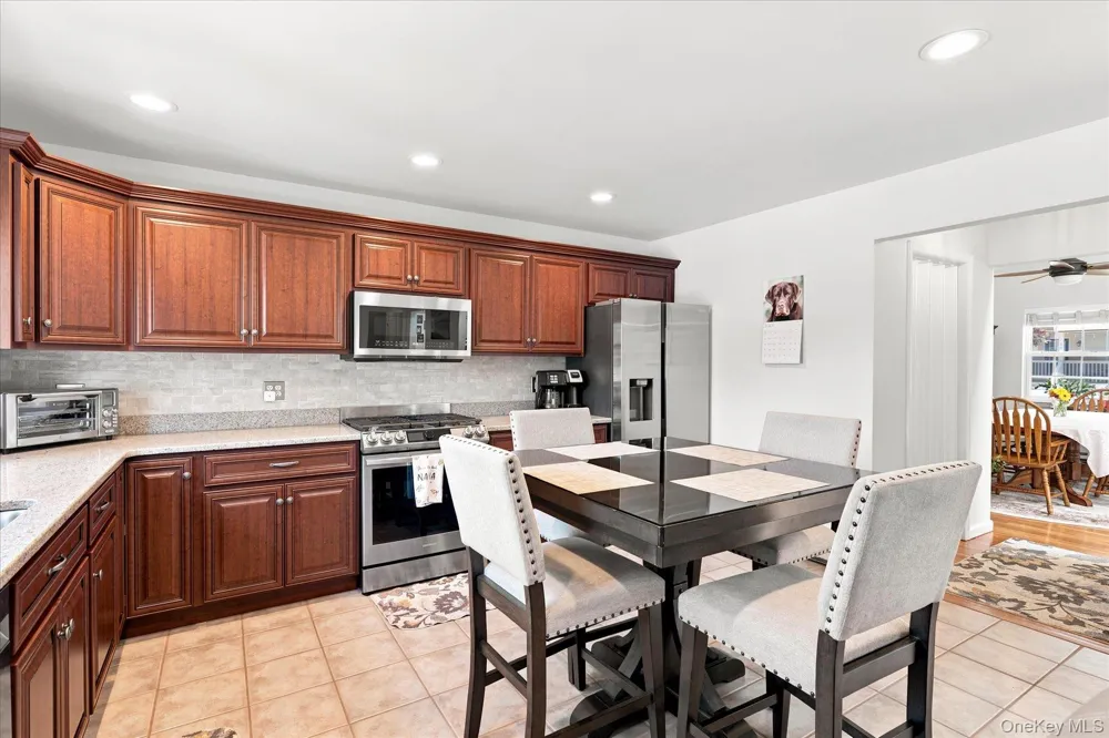 85 Maple Road Rocky Point, NY 11778